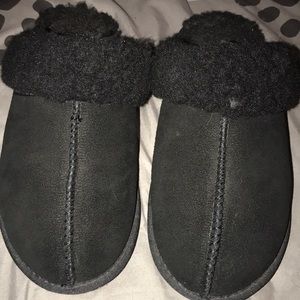 Women slippers